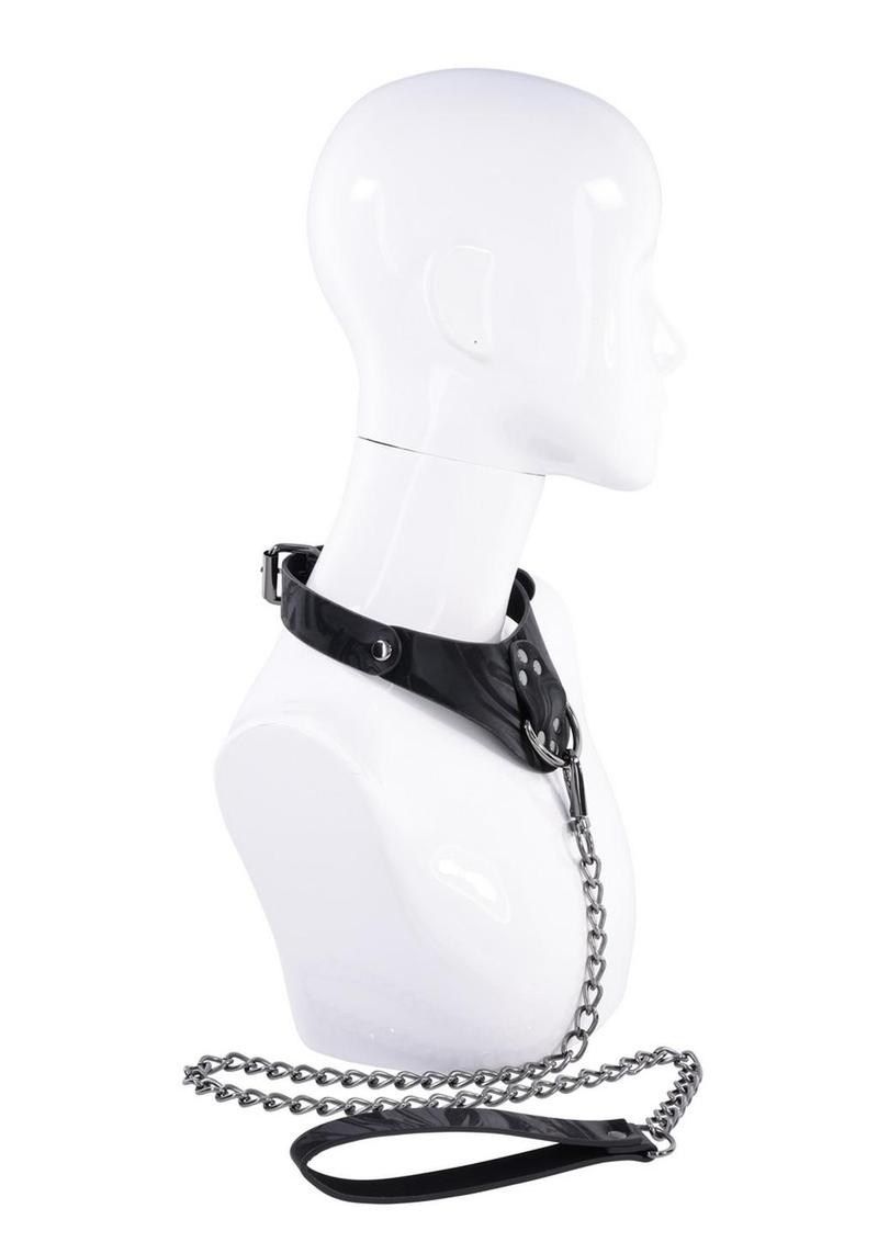 Velvet Noir Collar and Leash