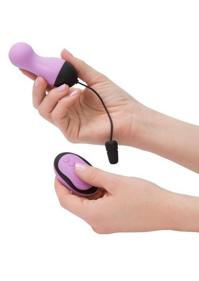 Simple and True Vibrating Rechargeable Silicone Egg with Remote Control